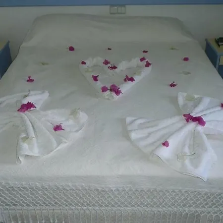Hotel Tamarisc 4*